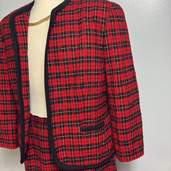 Pendleton Christmas Blazer and Skirt Suite Set - Picture 2 of 9